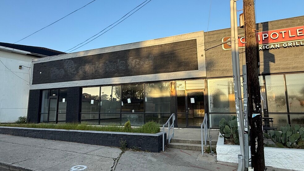 3332 Highland Rd, Baton Rouge, LA à louer - Photo de l’immeuble – Image 2 sur 10