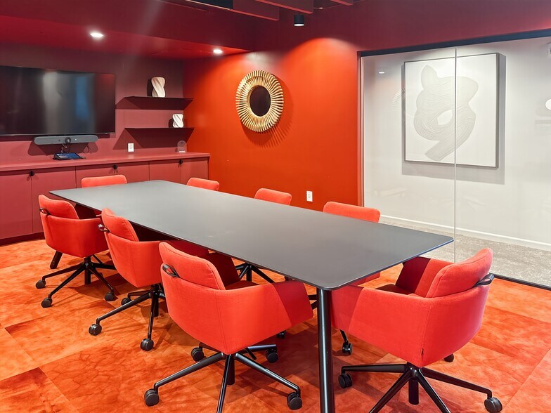 2027 Dodge St, Omaha, NE à louer - Photo intérieure – Image 3 sur 24