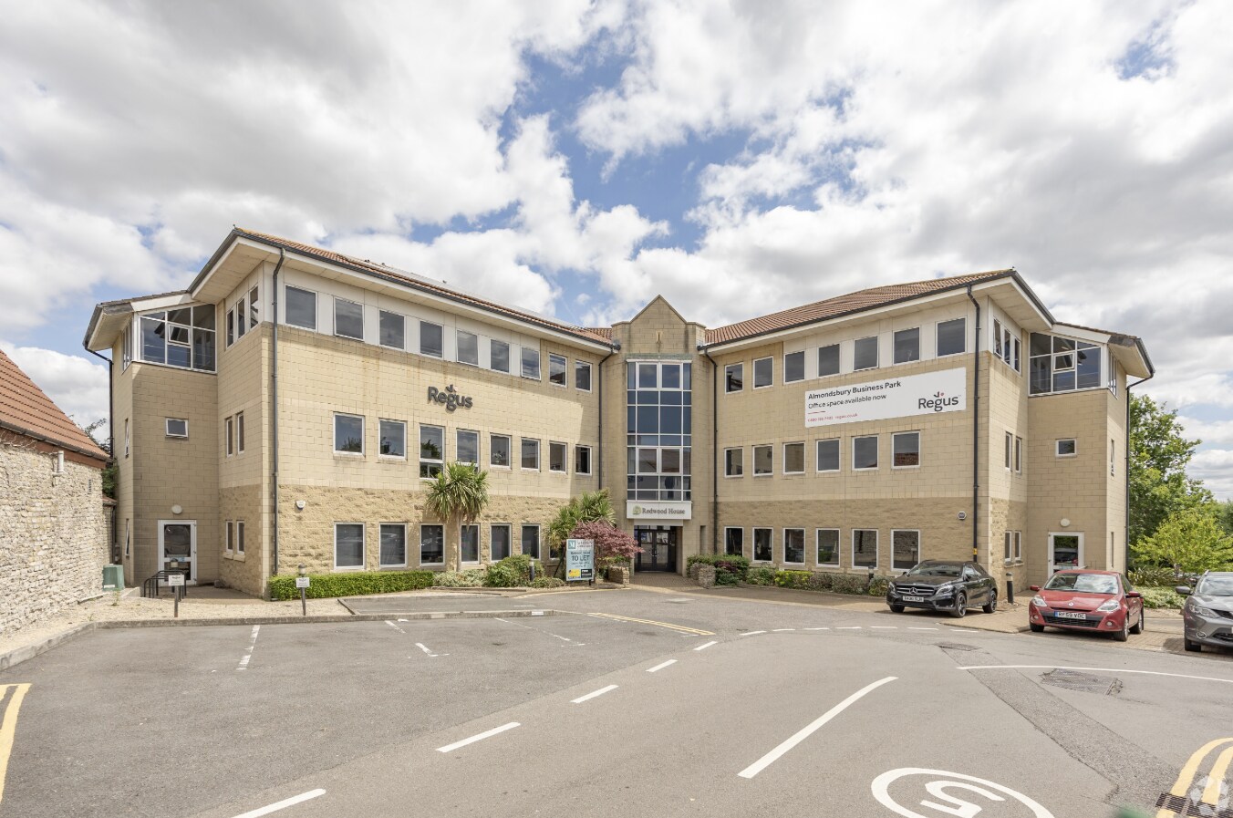 Great Park Rd, Bradley Stoke à louer Photo principale– Image 1 sur 2