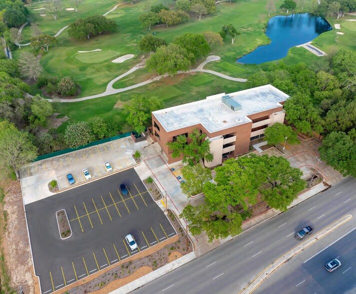 1901 Babcock Rd, San Antonio, TX à vendre - Photo de l’immeuble – Image 2 sur 29