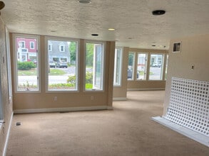 127 Washington St, Norwell, MA à vendre Photo intérieure– Image 2 sur 13