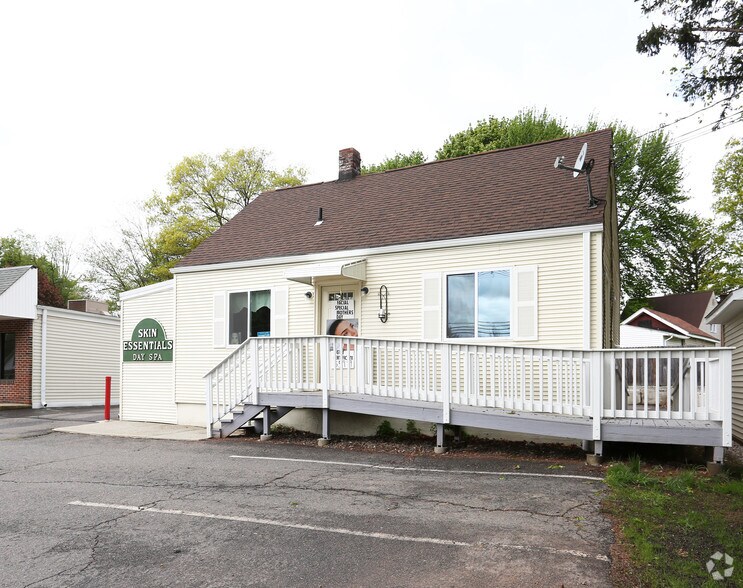 1213 Hartford Tpke, Vernon, CT à louer - Photo de l’immeuble – Image 2 sur 2