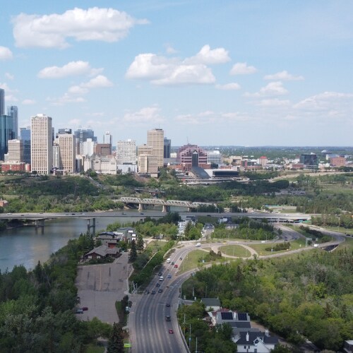 93 Ave NW & Scona NW rd, Edmonton, AB à vendre - Photo de l’immeuble – Image 2 sur 5