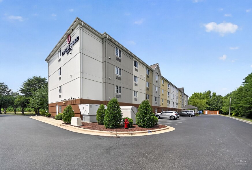 1055 Waterford Commons Rd, Greenville, NC à vendre - Photo de l’immeuble – Image 3 sur 32