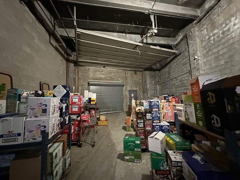 1033 Massachusetts Ave, Roxbury, MA à louer - Photo de l’immeuble – Image 3 sur 10
