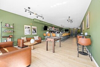 Plus de détails pour 1649 E Sample Rd, Pompano Beach, FL - Local commercial à vendre