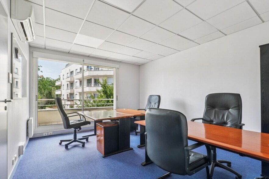 19 Rue Diderot, Issy-les-Moulineaux à louer - Photo intérieure – Image 3 sur 12