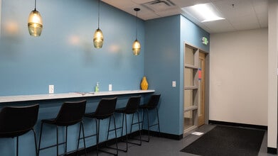 1157 W Century Dr, Louisville, CO à louer Photo intérieure– Image 2 sur 8