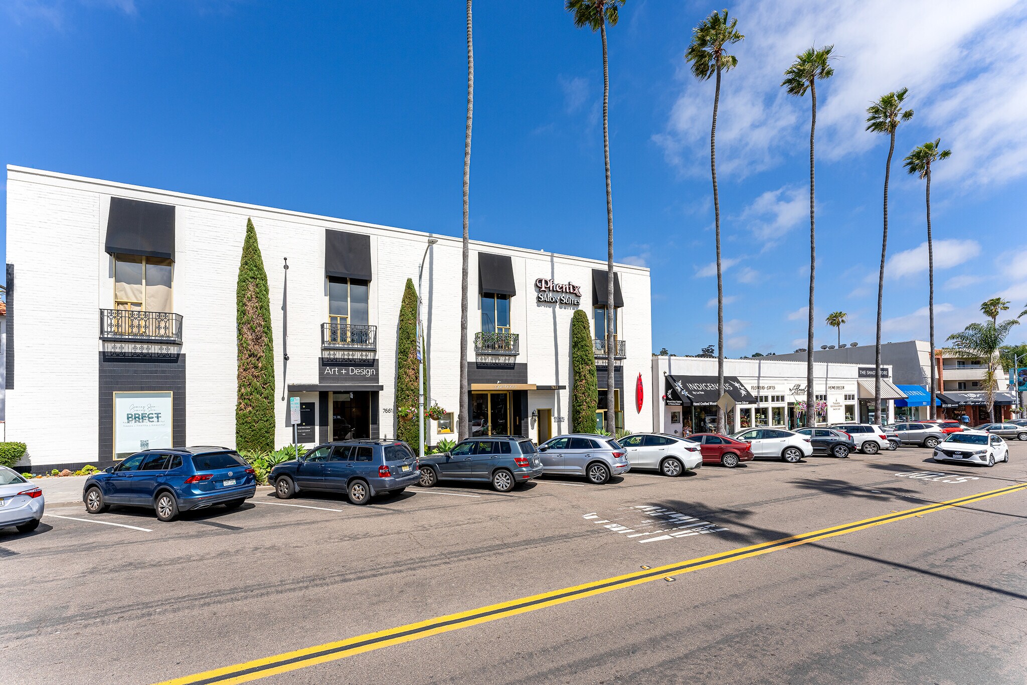 7655 Girard Ave, La Jolla, CA à louer Photo de l’immeuble– Image 1 sur 4