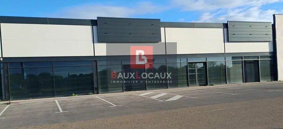 Local commercial dans Marguerittes à louer - Photo principale – Image 2 sur 2