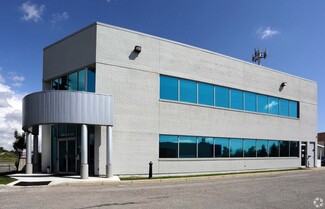 Plus de détails pour 7019 8th St NE, Calgary, AB - Bureau, Industriel/Logistique à louer
