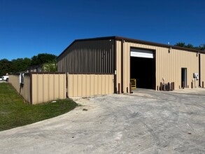 4902 Roadrunner Rd, Fort Worth, TX à louer Photo de l’immeuble– Image 2 sur 6
