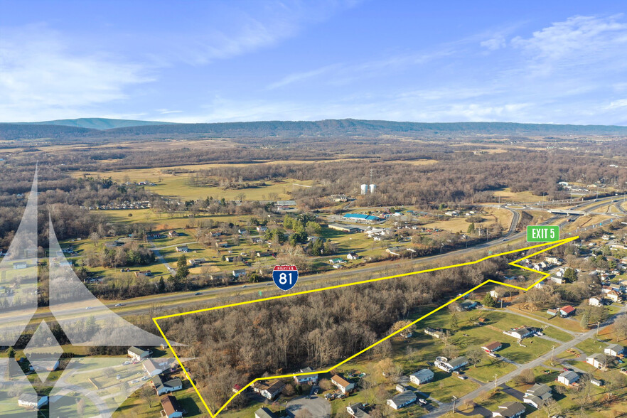 370 Kerns st, Inwood, WV à vendre - Photo de l’immeuble – Image 2 sur 4