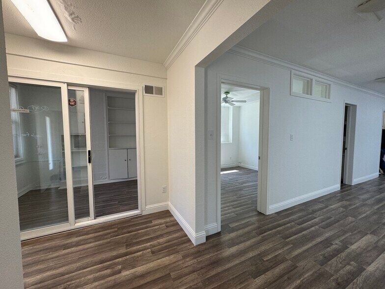837 5th St, Santa Rosa, CA à louer - Photo intérieure – Image 3 sur 10