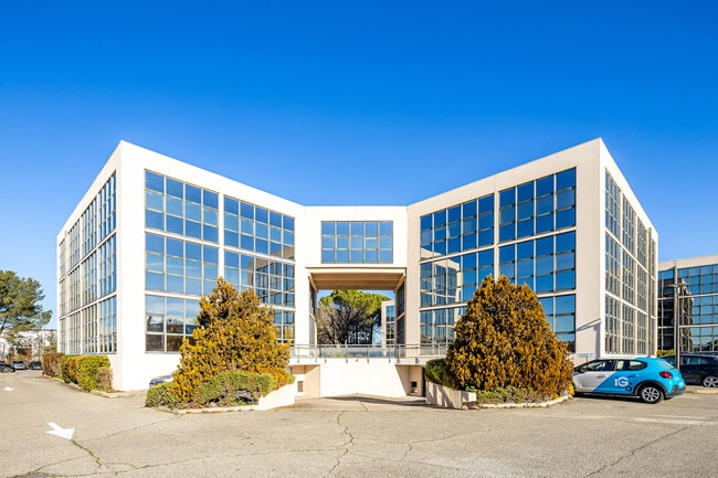 Plus de détails pour 10 Rue Du Lieutenant Parayre, Aix-en-Provence - Bureau à louer