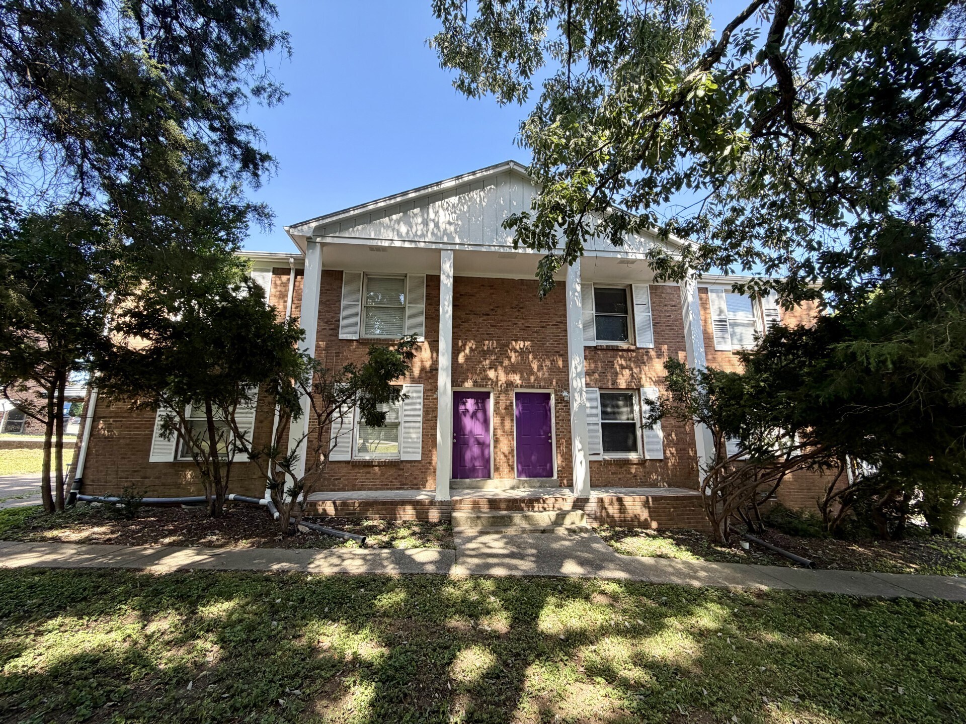 1012-1018 Hickory Hill Ln, Hermitage, TN à vendre Photo principale– Image 1 sur 14