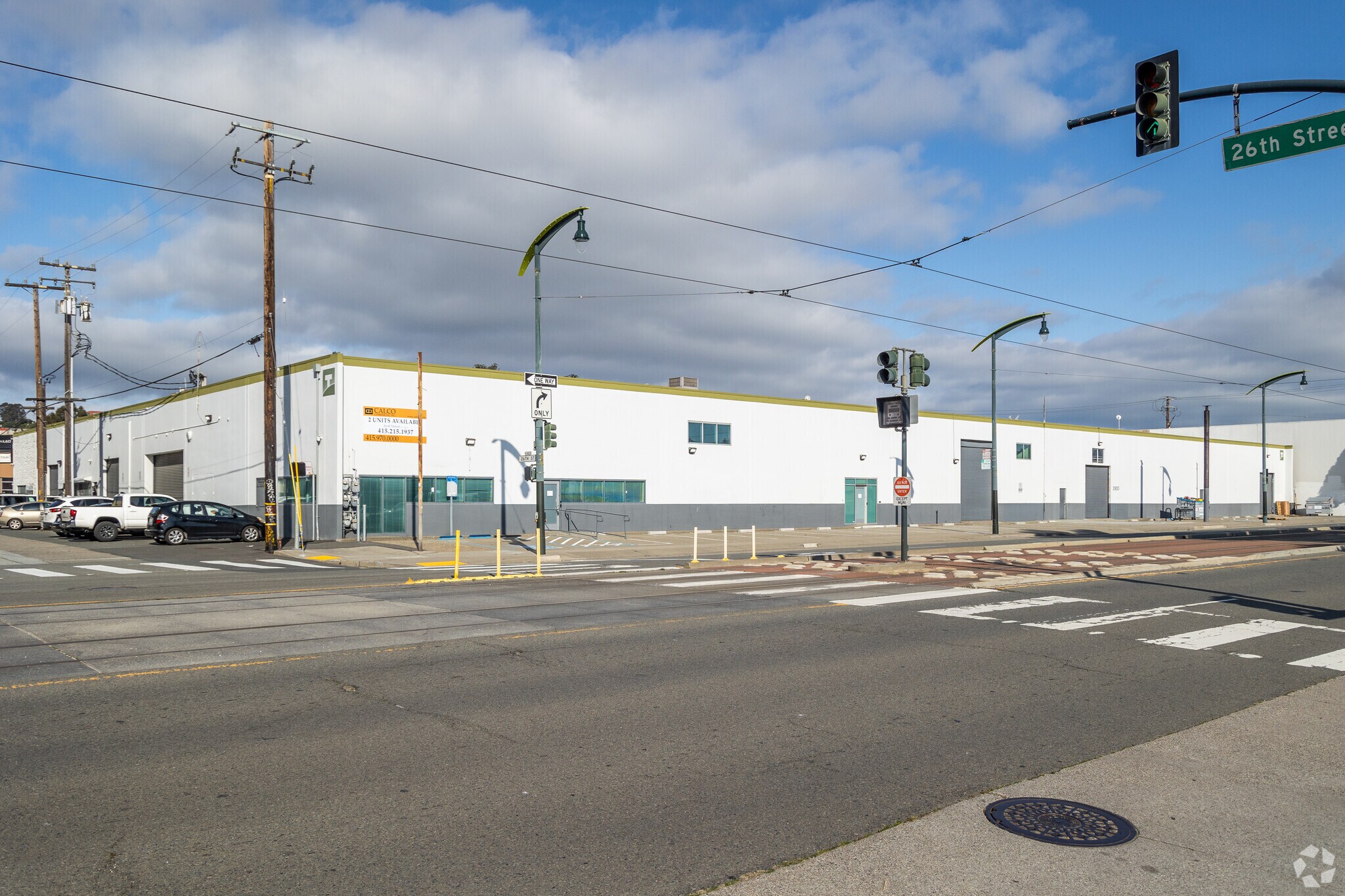 2920-2930 3rd St, San Francisco, CA à louer Photo principale– Image 1 sur 10