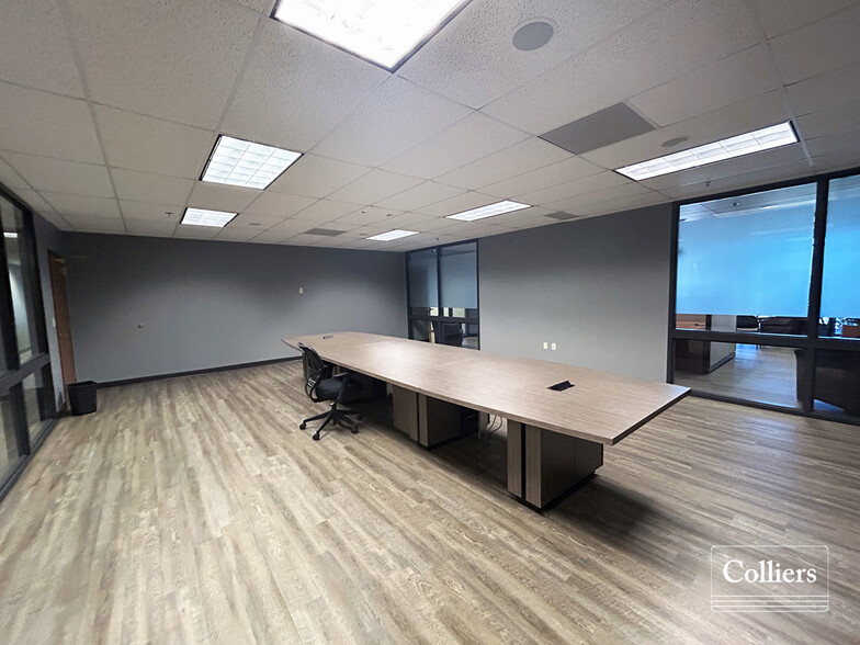 3451 Harry S Truman Blvd, Saint Charles, MO à louer - Photo de l’immeuble – Image 3 sur 6