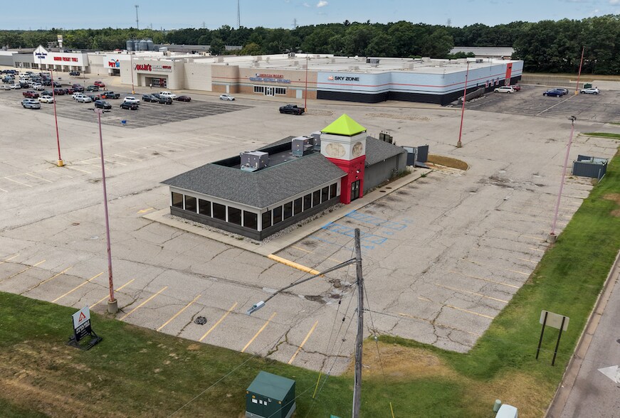 1780 E Sherman Blvd, Muskegon, MI à vendre - Photo de l’immeuble – Image 2 sur 8