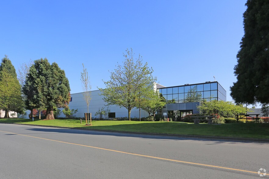 1420-1440 Derwent Way, Delta, BC à louer - Photo de l’immeuble – Image 2 sur 4