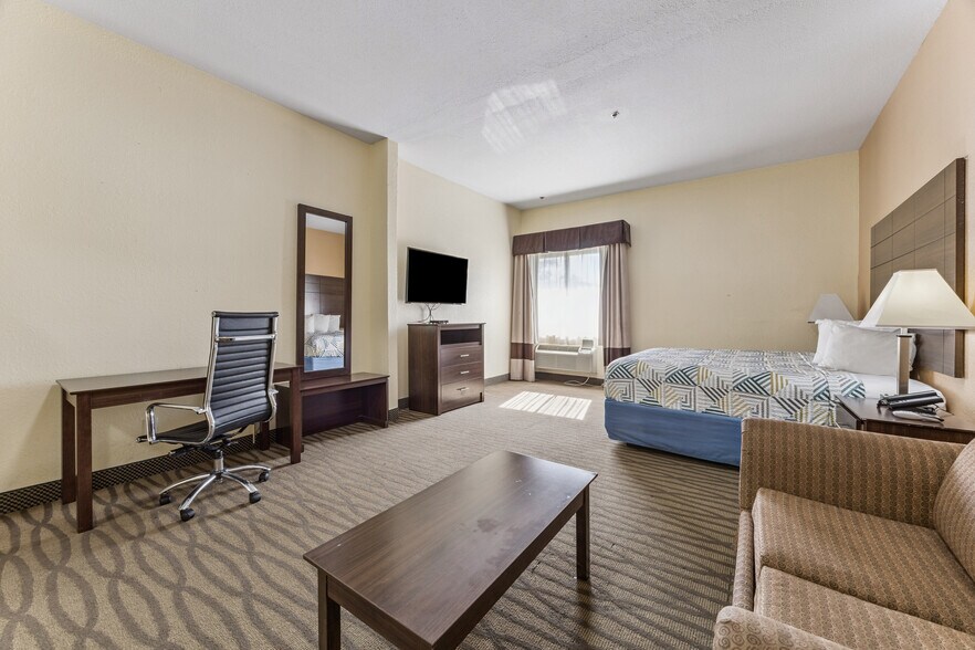 2601 Spencer Hwy, Pasadena, TX à vendre - Photo de l’immeuble – Image 2 sur 10