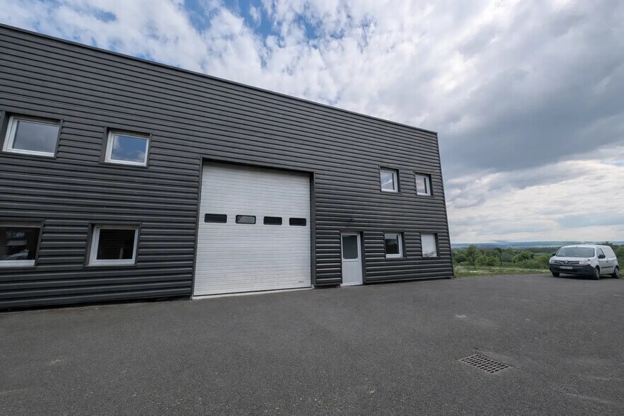 Rue Capitaine Georges Madon, Reims à vendre - Photo de l’immeuble – Image 3 sur 4