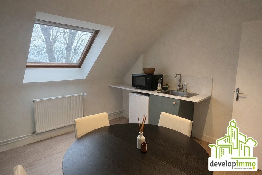 Bureau dans Hérouville-Saint-Clair à louer - Photo intérieure – Image 3 sur 10