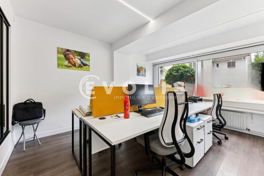 Bureau dans Saint-Maur-des-Fossés à louer - Photo intérieure – Image 3 sur 11