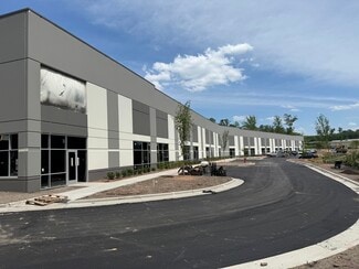 Plus de détails pour 1050 Northgate Ct, Morrisville, NC - Local d'activités à louer