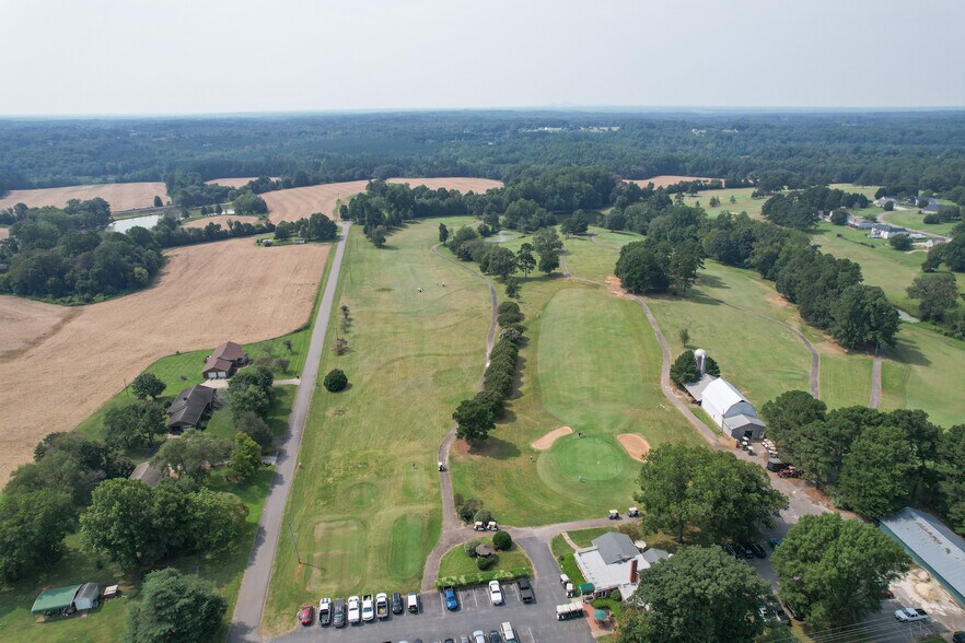 273 Old Airport Rd, Statesville, NC à vendre - Photo de l’immeuble – Image 3 sur 4
