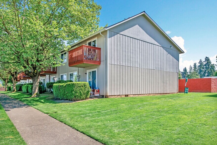 2610 R St, Vancouver, WA à vendre - Photo de l’immeuble – Image 3 sur 19