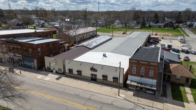 129 N Main St, Wolcottville, IN - Vue aérienne  vue de carte - Image1