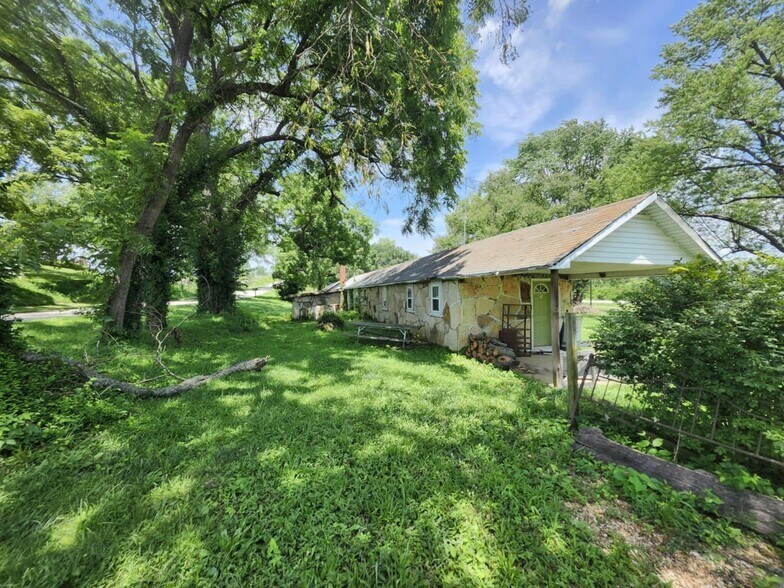 1303 US-63, Cabool, MO à vendre - Photo de l’immeuble – Image 2 sur 14