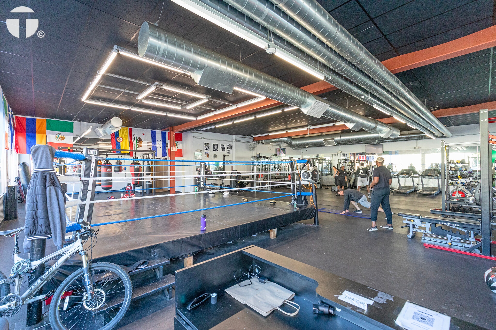 2401-2407 J St, Sacramento, CA à louer Photo intérieure– Image 1 sur 1