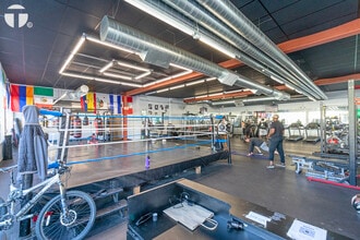 2401-2407 J St, Sacramento, CA à louer Photo intérieure– Image 1 sur 1