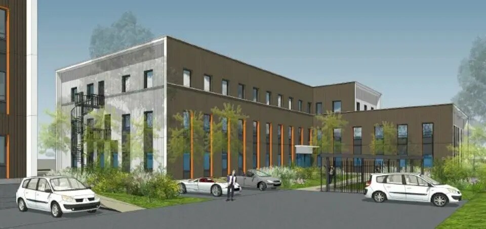 485 Rue Des Valets, Montluel à louer - Photo de l’immeuble – Image 2 sur 13