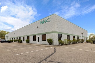 Plus de détails pour 3209 Terminal Dr, Eagan, MN - Industriel/Logistique à vendre