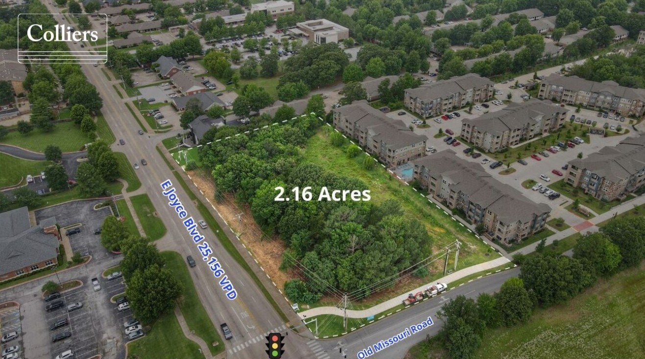 NWC E Joyce & N Old Missouri Road Blvd, Fayetteville, AR à vendre Photo de l’immeuble– Image 1 sur 4