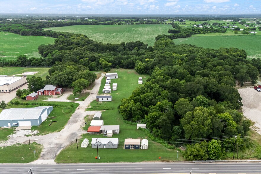 766 E Quinlan Pky, Quinlan, TX à vendre - Photo de l’immeuble – Image 2 sur 18