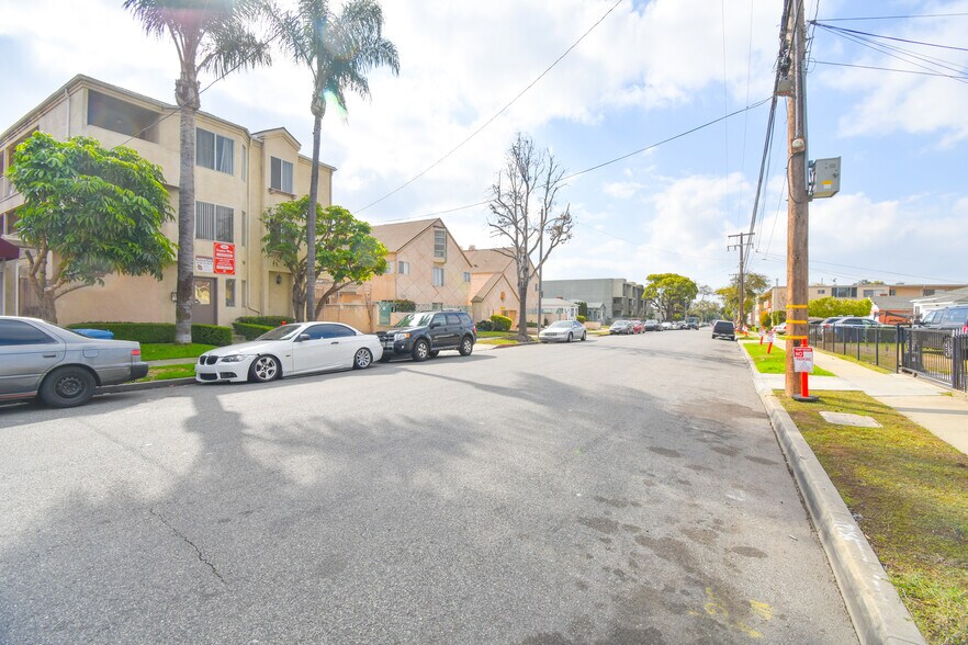 604 Venice Way, Inglewood, CA à vendre - Photo de l’immeuble – Image 2 sur 11