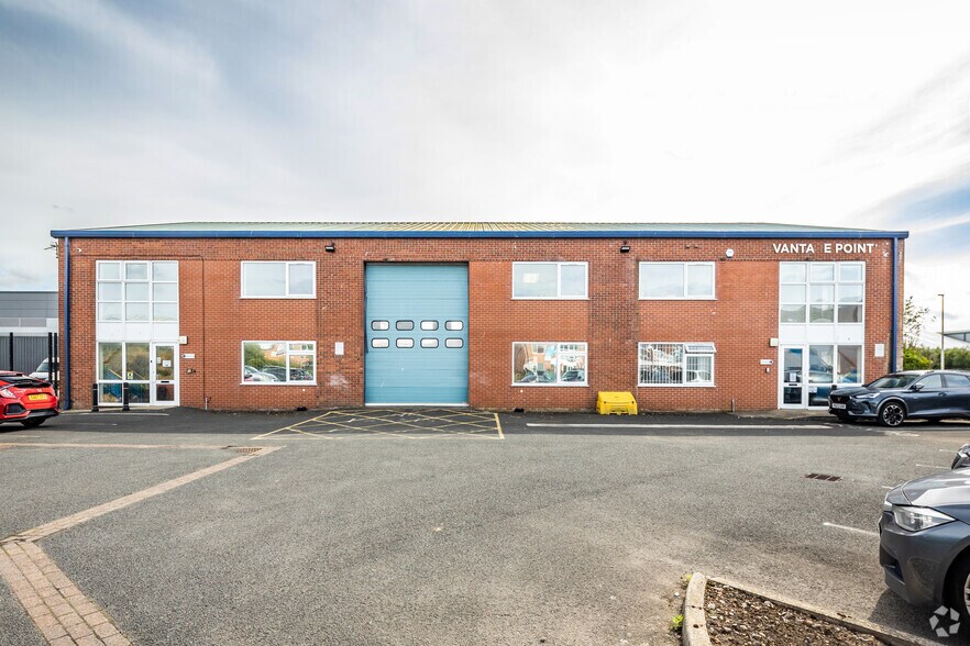 Amy Johnson Way, Blackpool à louer - Photo de l’immeuble – Image 2 sur 4