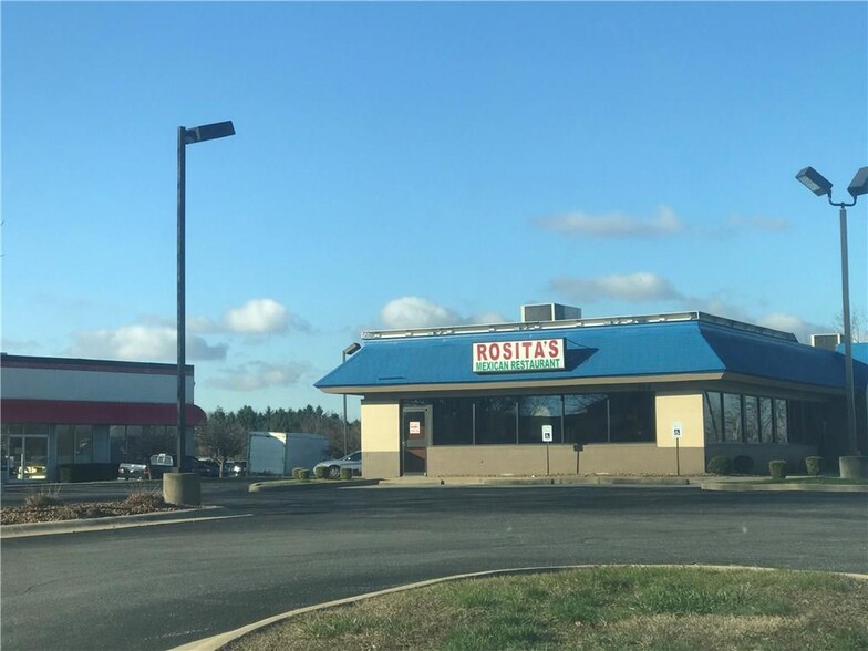 354 Western Blvd, Greenwood, IN à vendre - Photo de l’immeuble – Image 3 sur 9