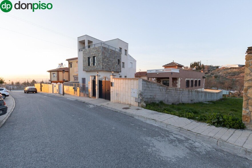 Calle Agustín Sánchez Porcel, 9, Jun, Granada à vendre - Photo de l’immeuble – Image 2 sur 10