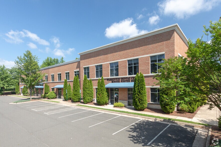410 Rosedale Ct, Warrenton, VA à louer - Photo de l’immeuble – Image 1 sur 5
