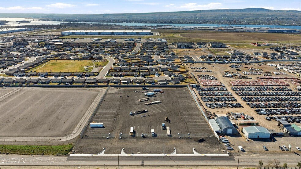 TBD E Lewis Place, Pasco, WA à vendre - Aérien – Image 3 sur 8