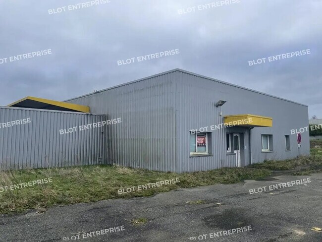 Plus de détails pour 3 Rue Branly, Plabennec - Bureau, Local d'activités à louer