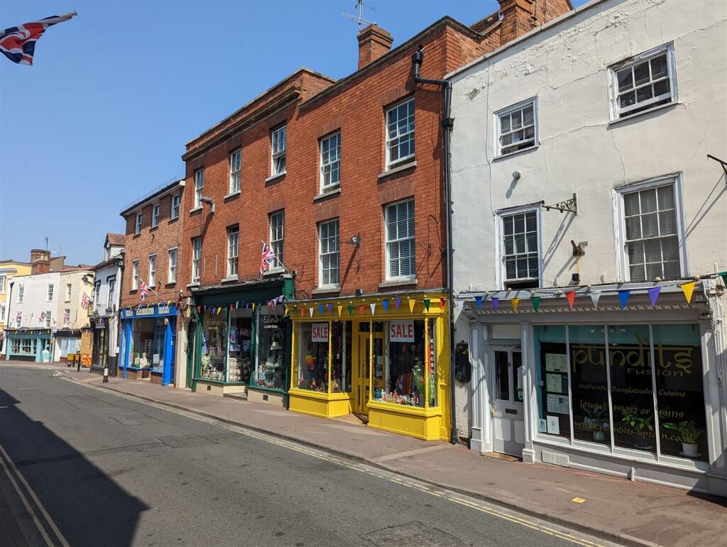 7 Old St, Worcester à louer Photo principale– Image 1 sur 2