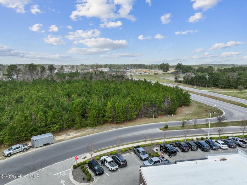1130 Piney Green rd, Jacksonville, NC à vendre - Photo de l’immeuble – Image 3 sur 17