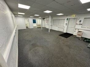 21 Whitcombe Rd, Newport à louer Photo intérieure– Image 1 sur 4