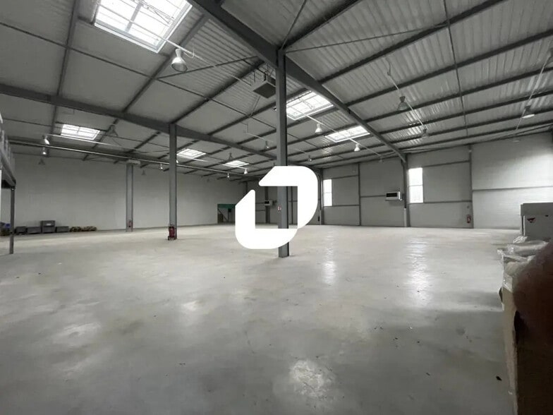 21 Impasse Madeleine Bres, Lieusaint à louer - Photo intérieure – Image 2 sur 9